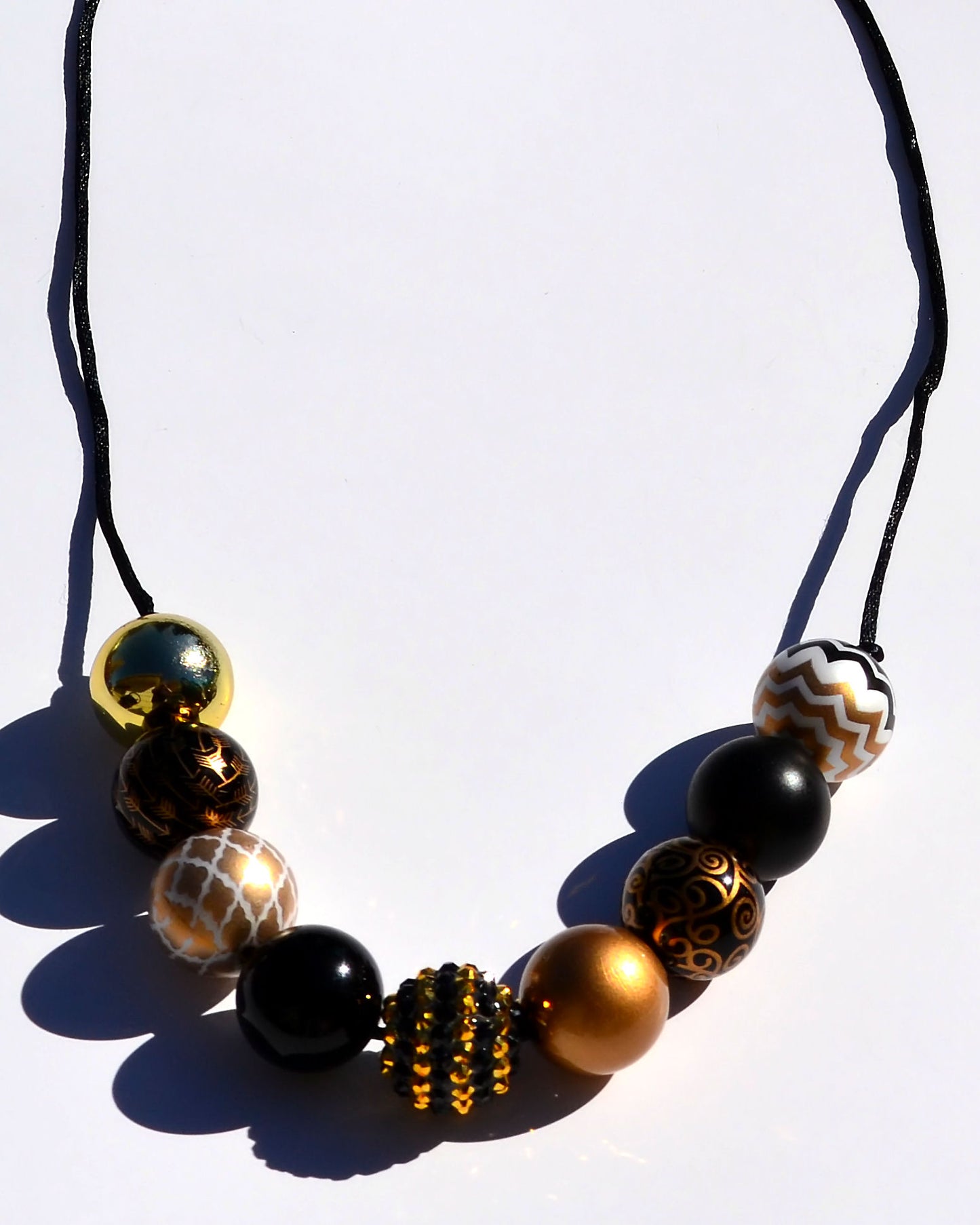 ~ New Years Eve ~ Chunky Bubblegum Necklace Ages 3+ Gold Black Girls