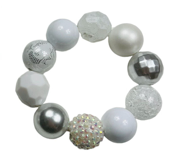 White Christmas Snow Chunky Bubblegum Necklace OR Bracelet White Ages 3+ Multiple Variation Listing